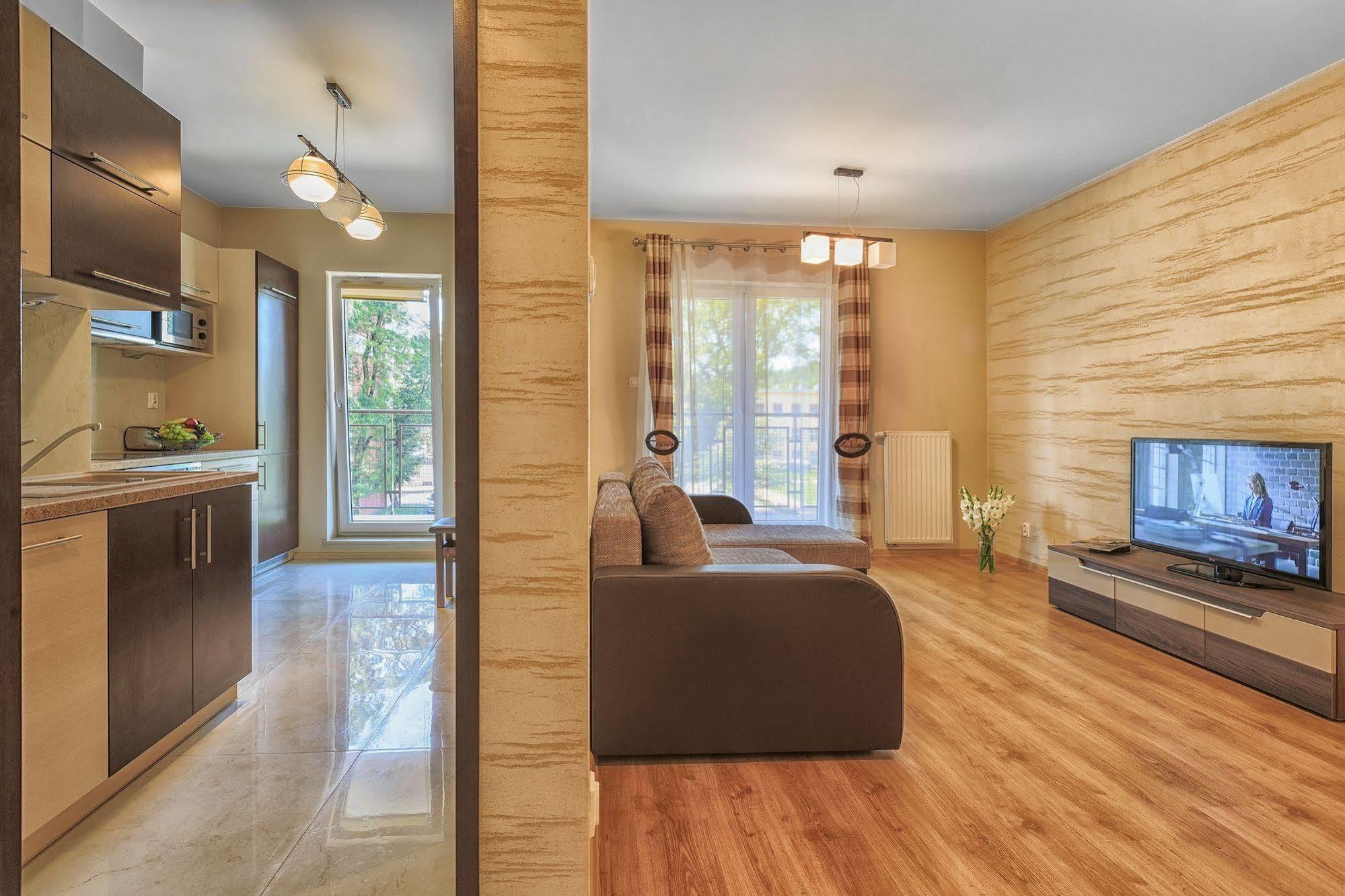 Apartamenty Aparts Łódź Esterno foto